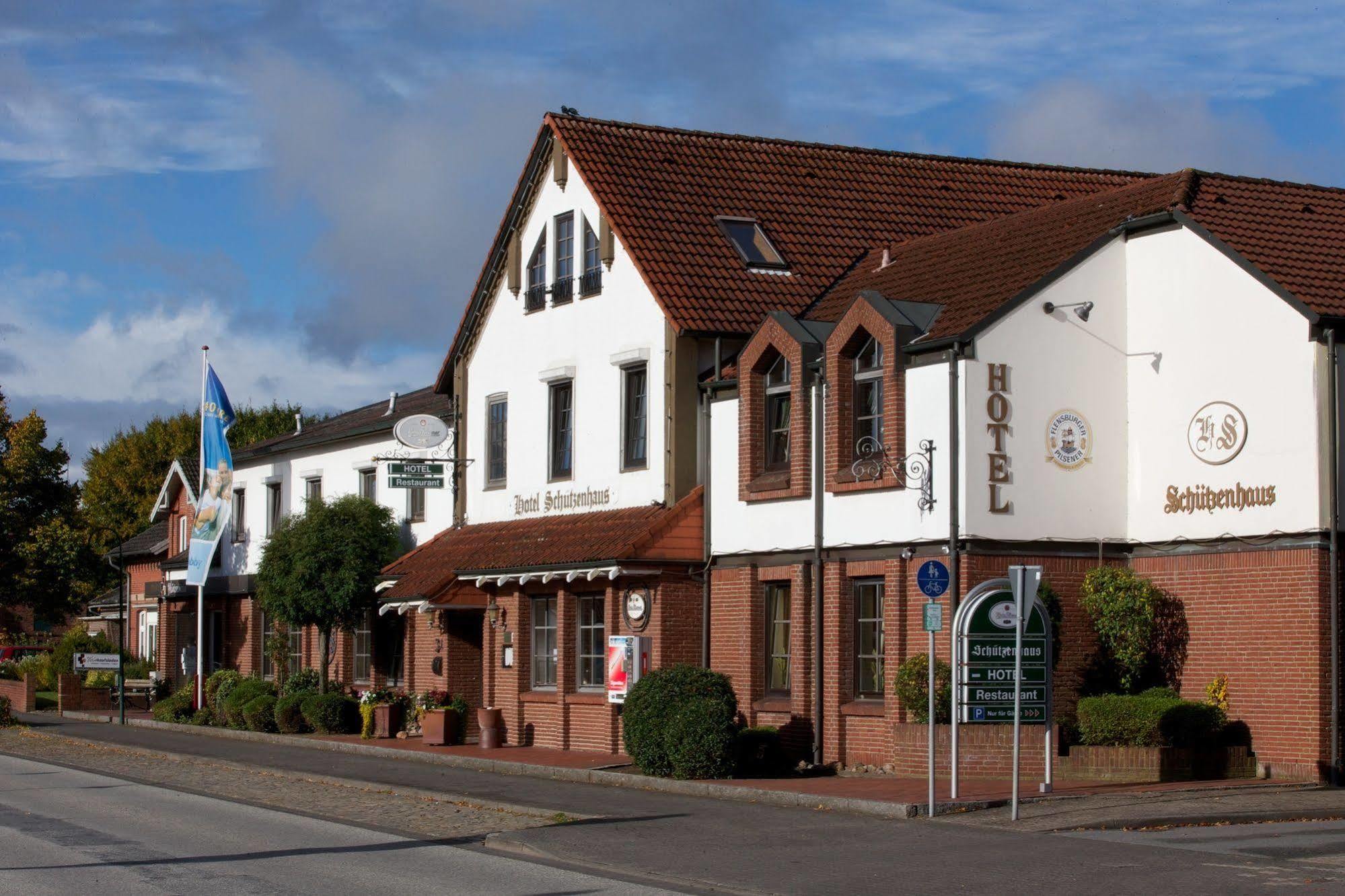 Weinbek Hotel Fockbek Exterior foto